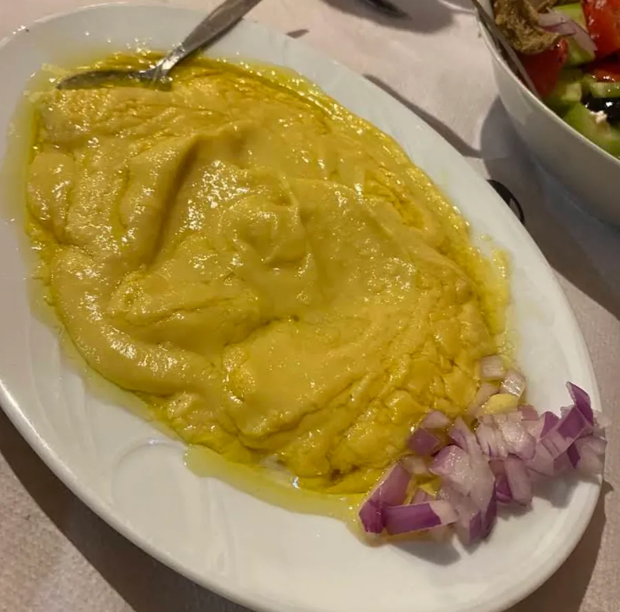 Fava with olive oil and red onion